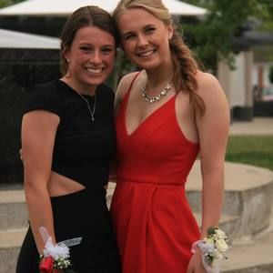 Meet your Posher, Claire