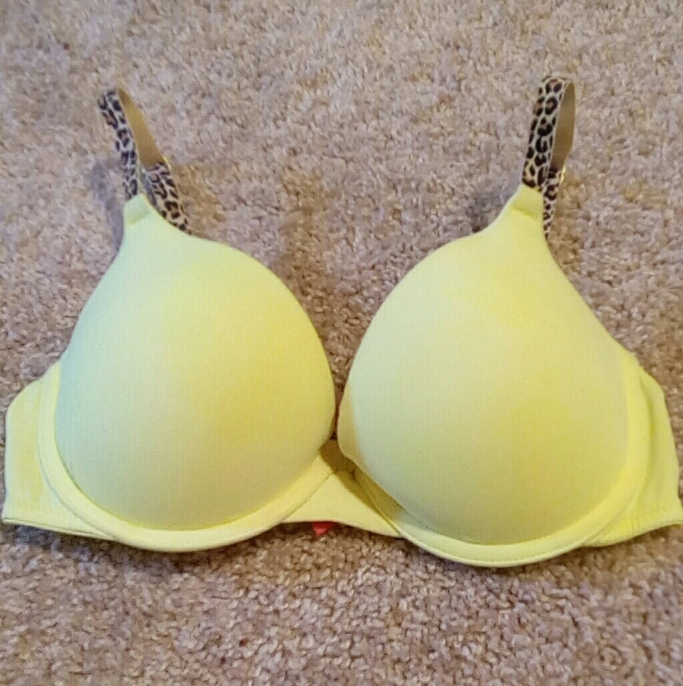 Victoria secret bra