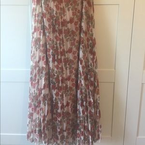 Floral maxi skirt