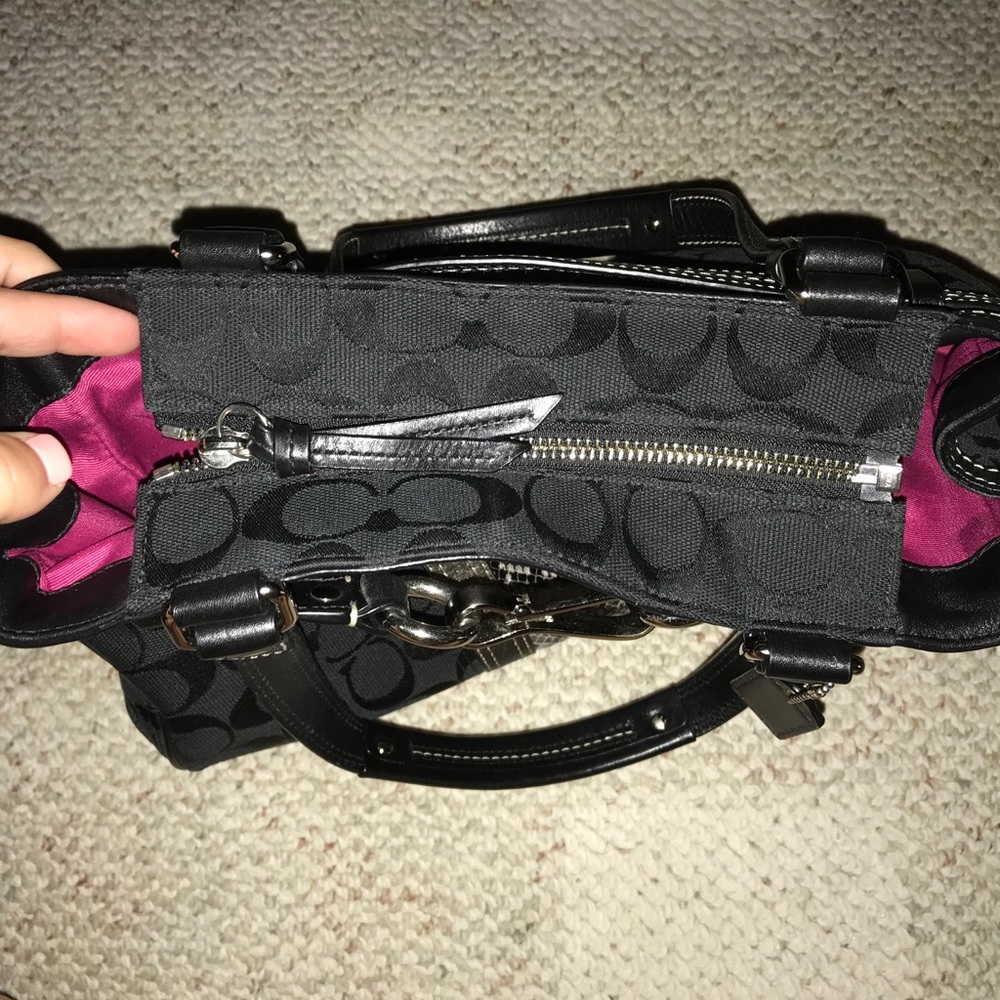 Authentic Coach bag - Picture 6 of 6