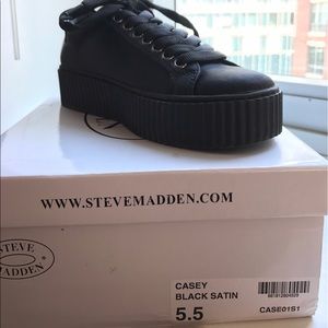 Steve Madden Casey Sneaker