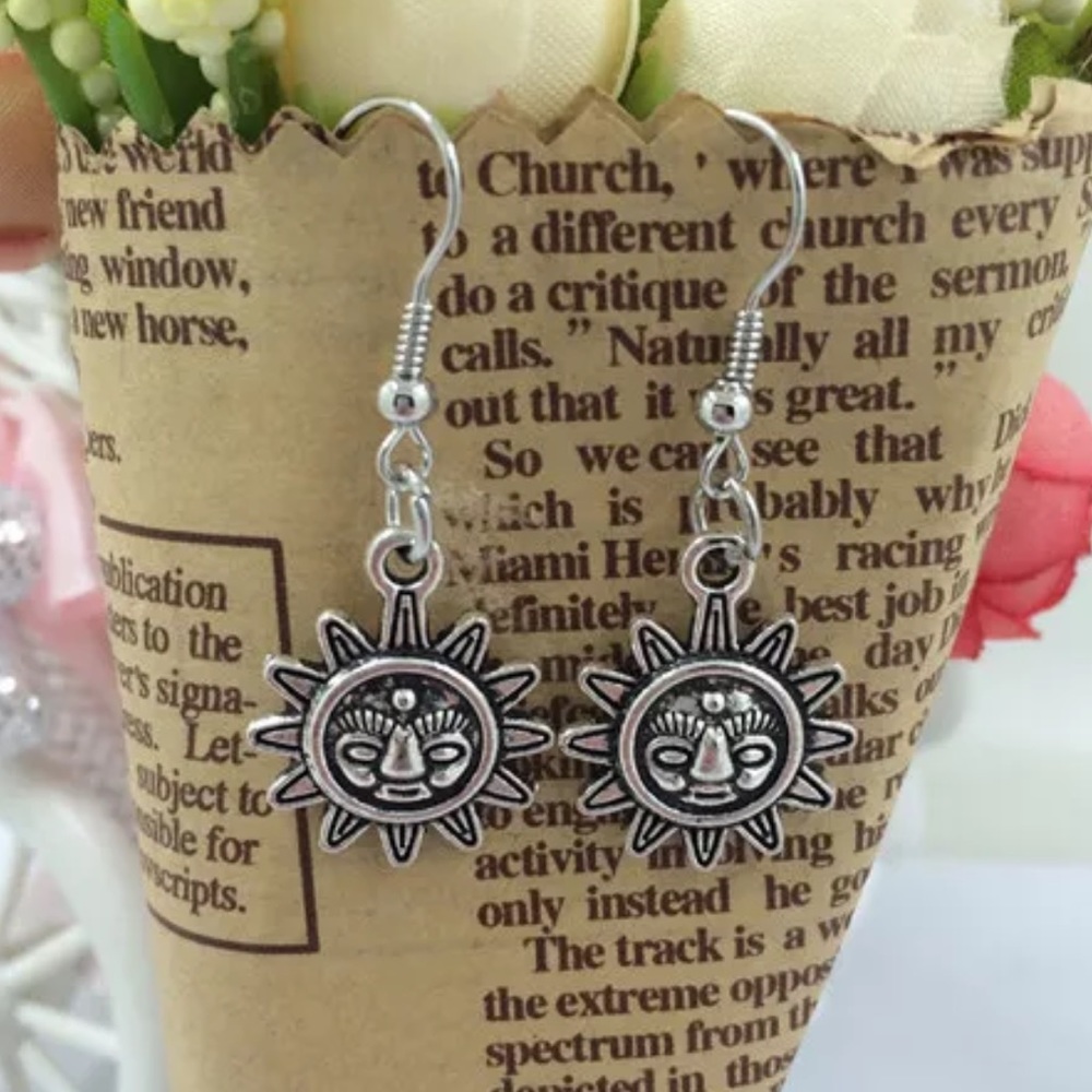 5/$25 Silver Sun hook earrings