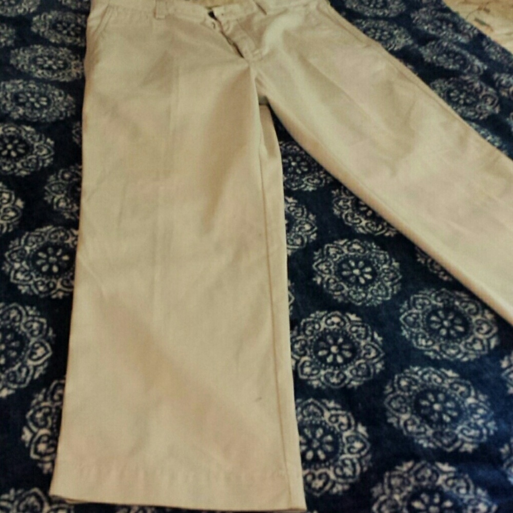 Khaki pants - Picture 8 of 8