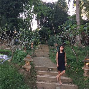 Meet your Posher, Liz