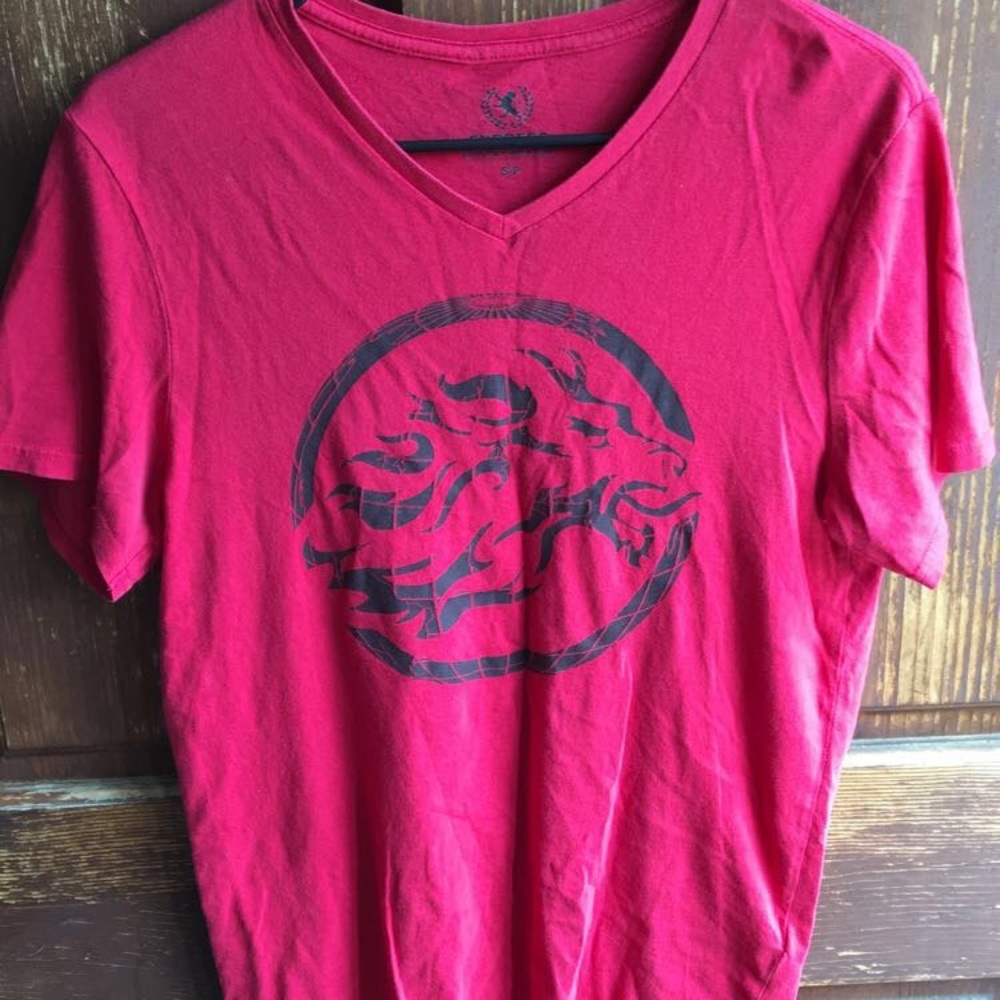 Express graphic tee