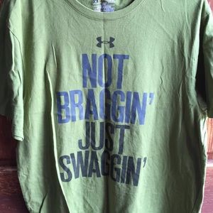 Under armour graphic tee