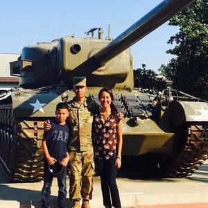 Meet your Posher, Cliff