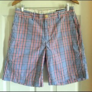 vineyard vine size 32 shorts