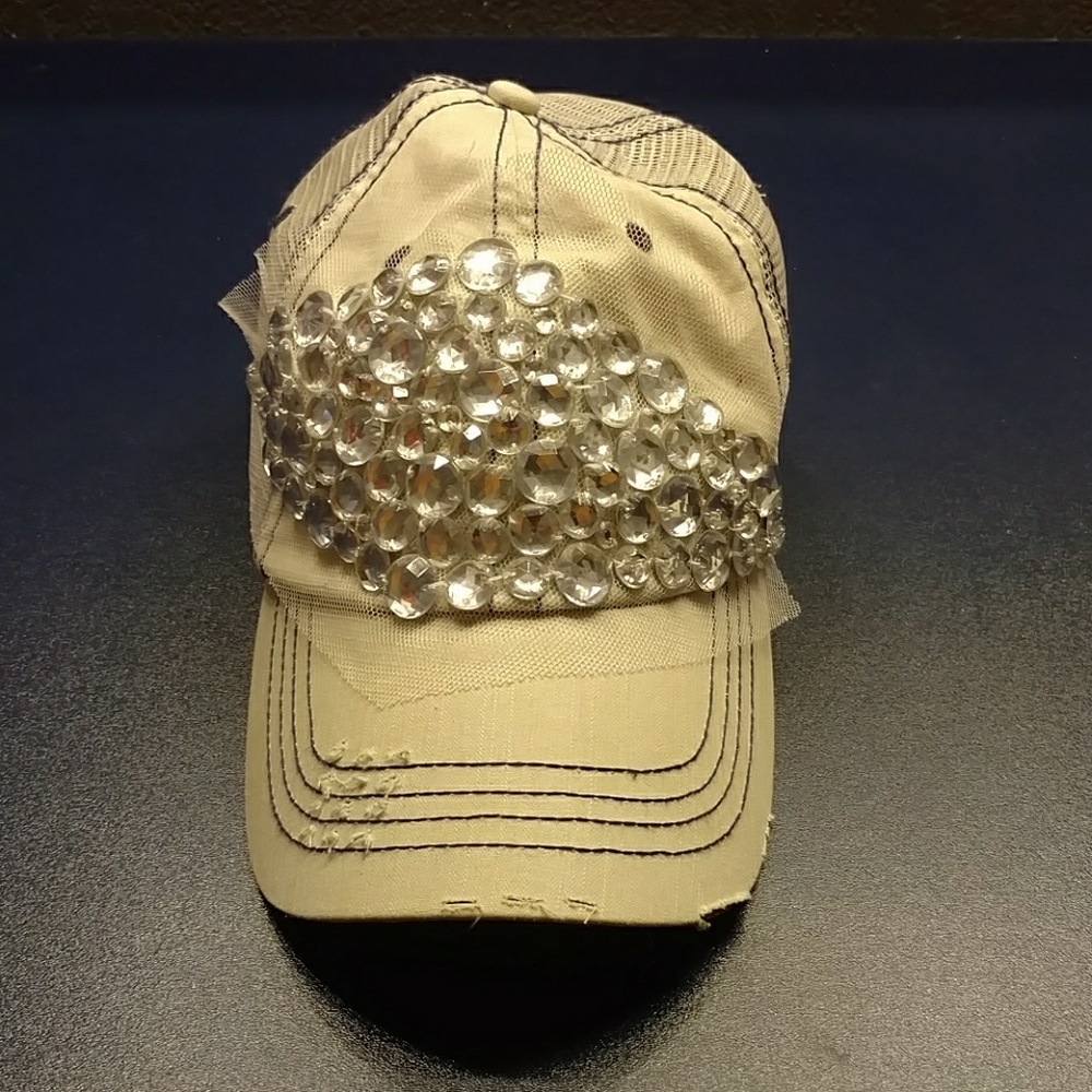 Buckle Hat