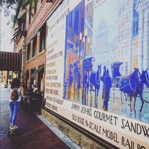 Meet your Posher, Hannah