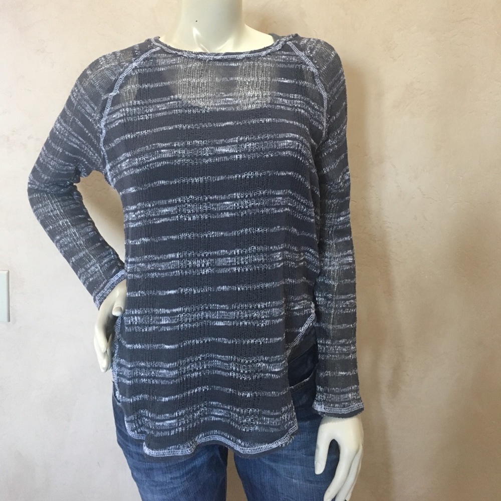 Long sleeve nit top