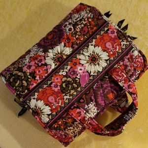 Vera Bradley travel bag
