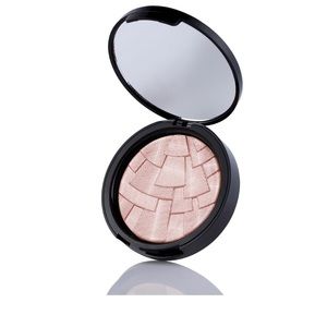 Anastasia of Beverly Hills - Illuminator - Riviera