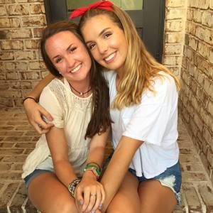 Meet your Posher, Mackenzie