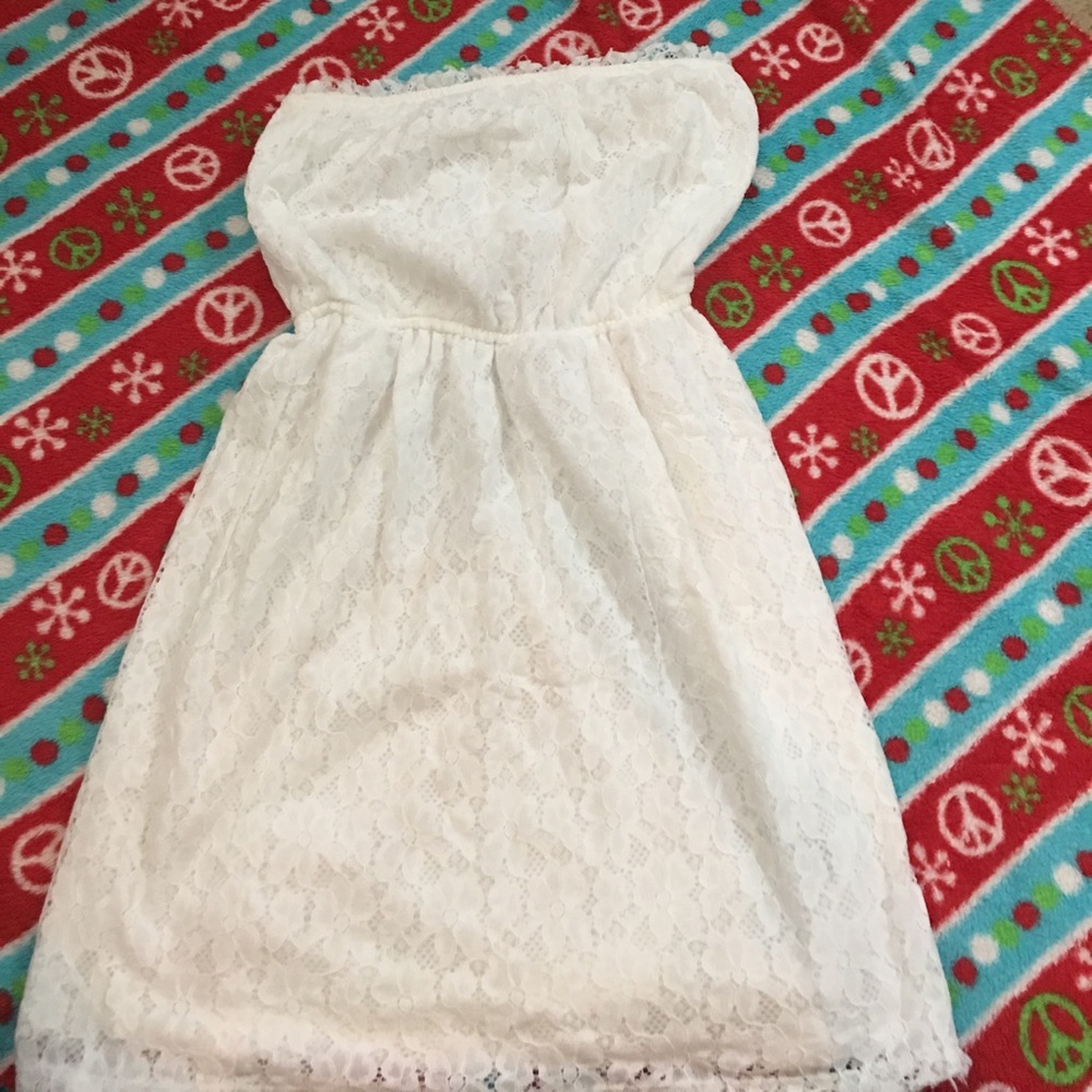 Gillyhicks ( Hollister co)