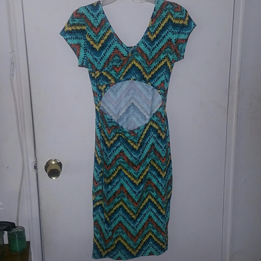 Dress - Picture 2 of 2