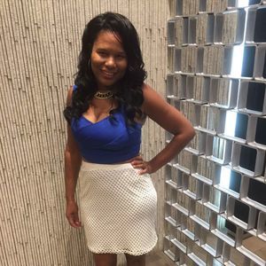 Meet your Posher, Elizabeth