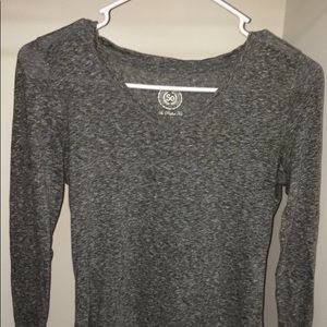 Grey long sleeve t shirt