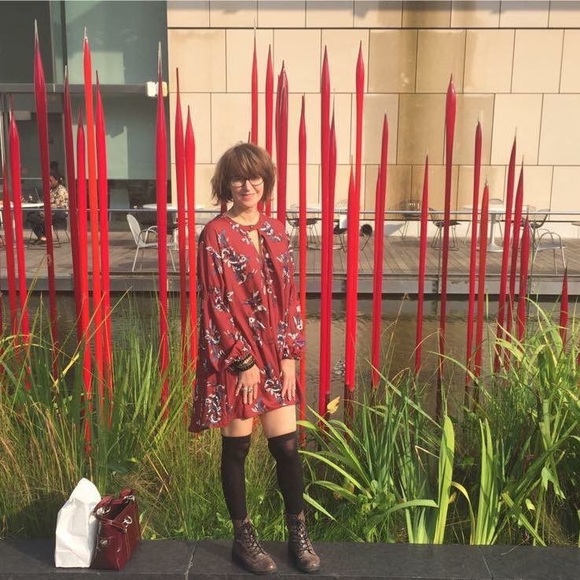 Meet your Posher, Charlene - Picture 5 of 7