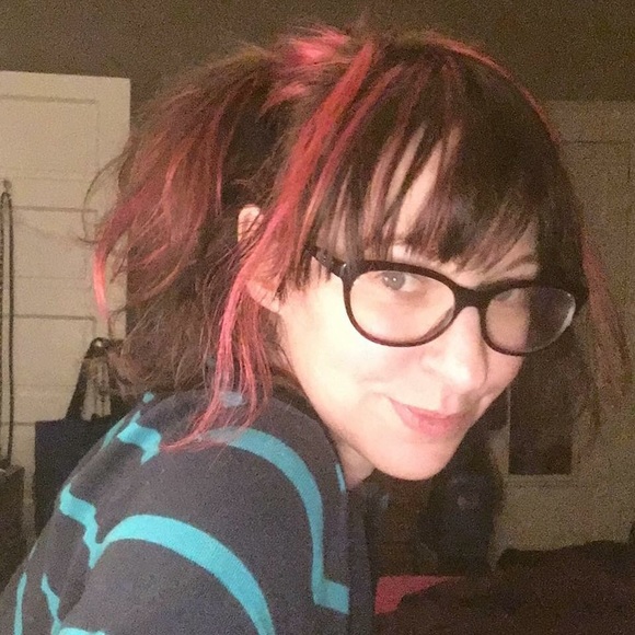 Meet your Posher, Charlene - Picture 6 of 7