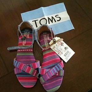 Women's Toms vegan sandals