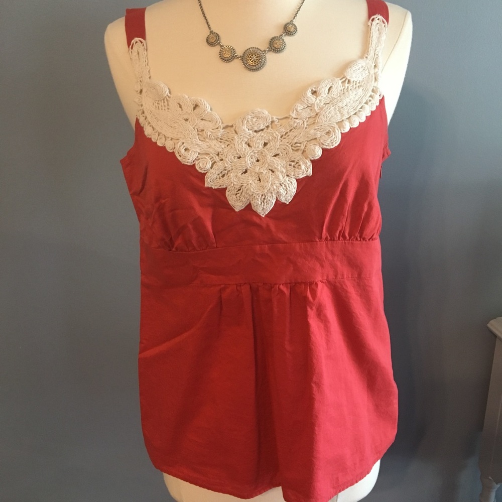 Crochet burnt orange sz 6 top