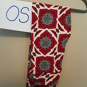 NWOT lularoe leggings OS