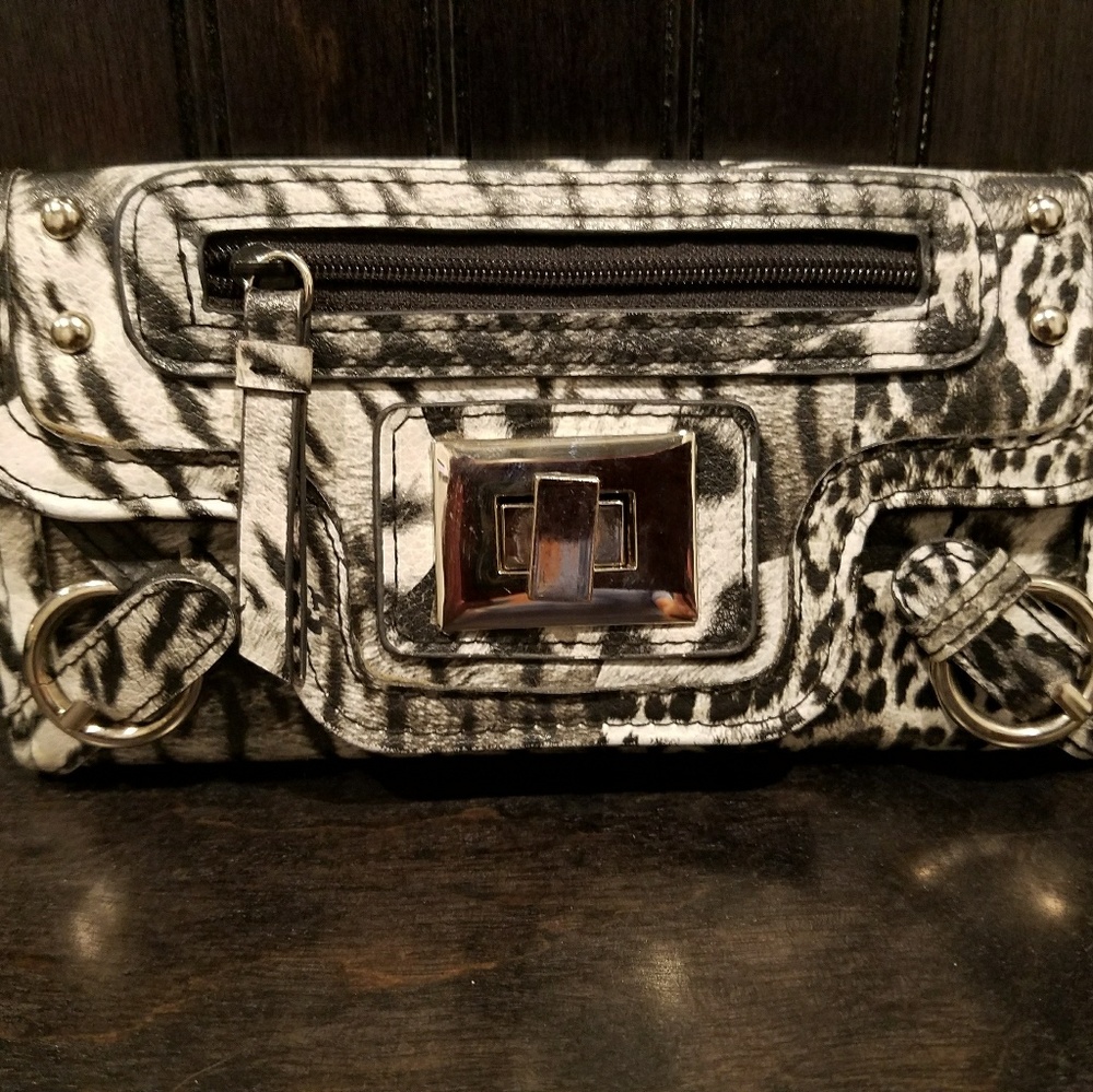 Icing animal print wallet