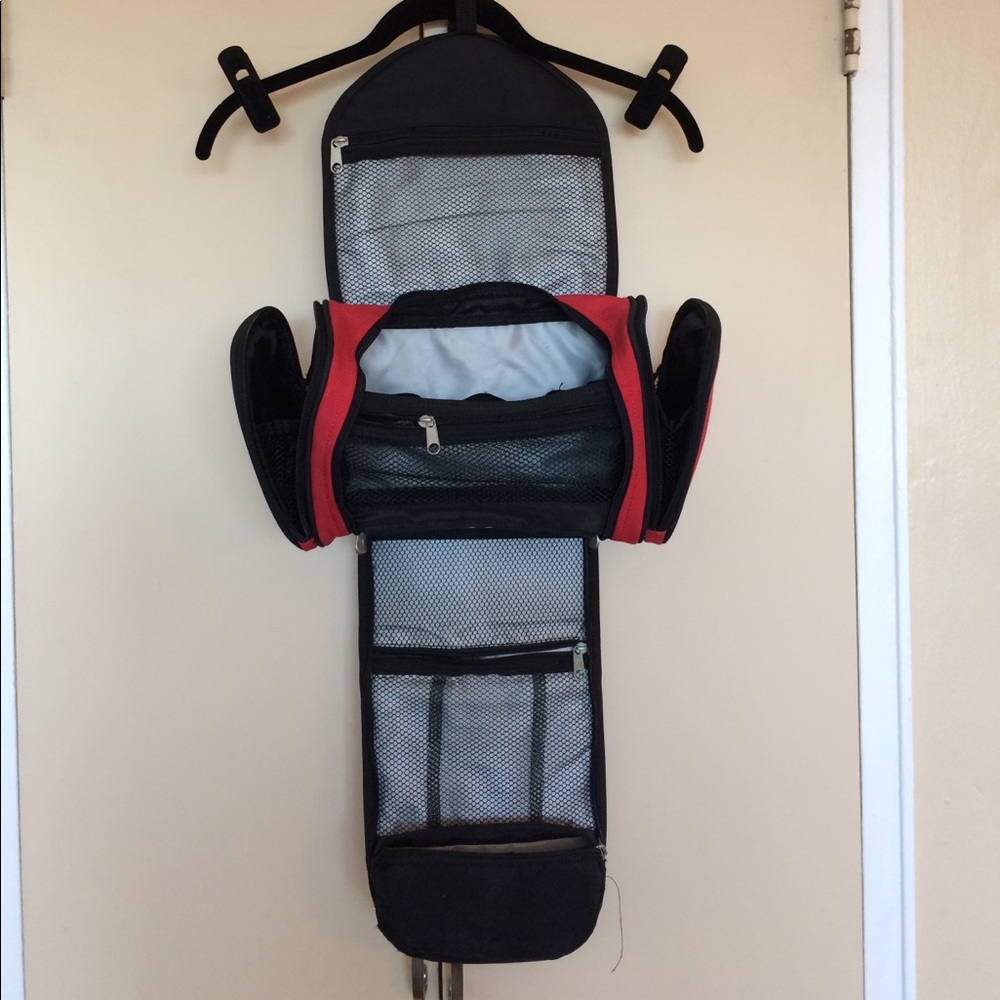 Large toiletries travel bag