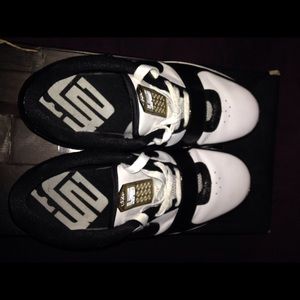 Lebron 6s lows great condition in original box