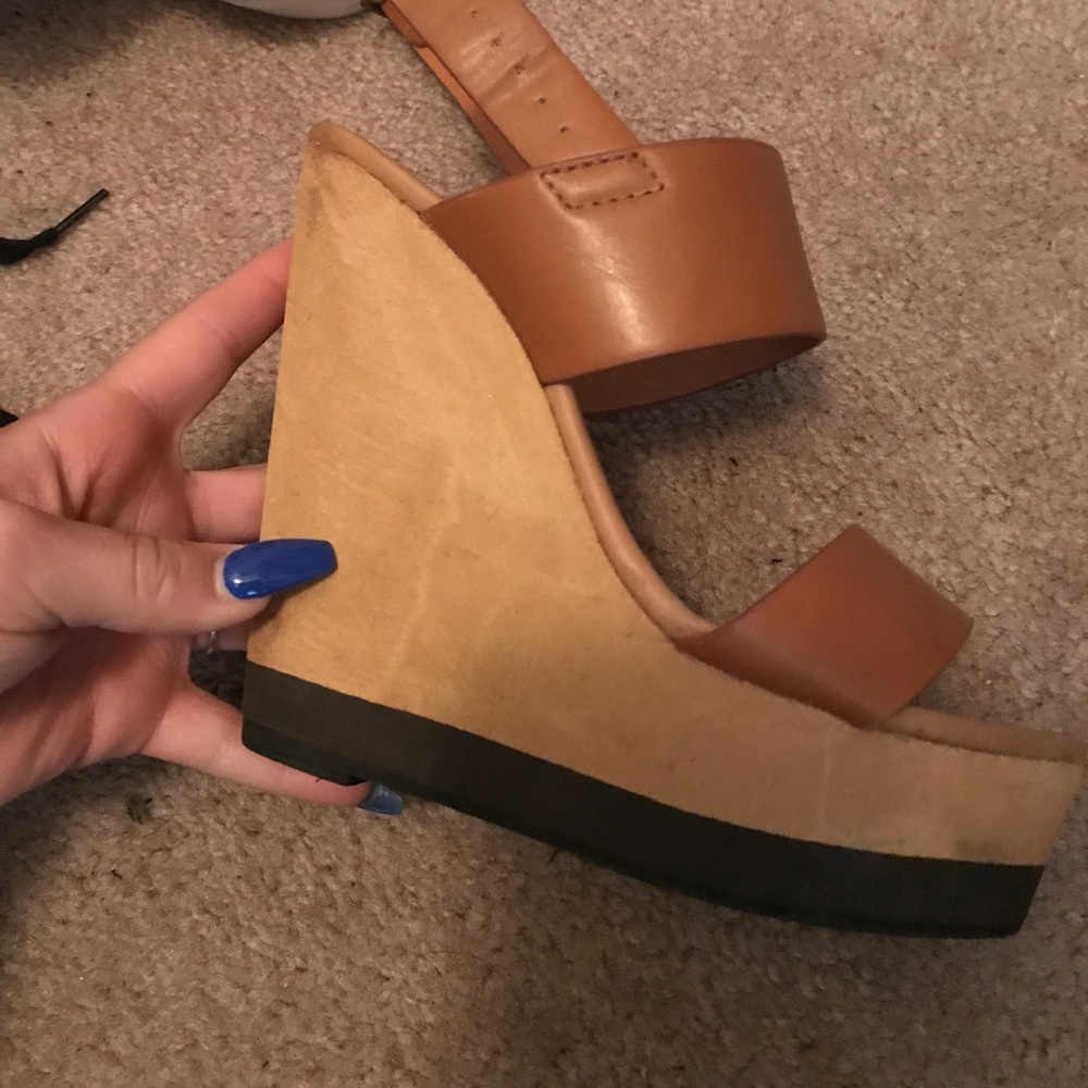 Tan wedges