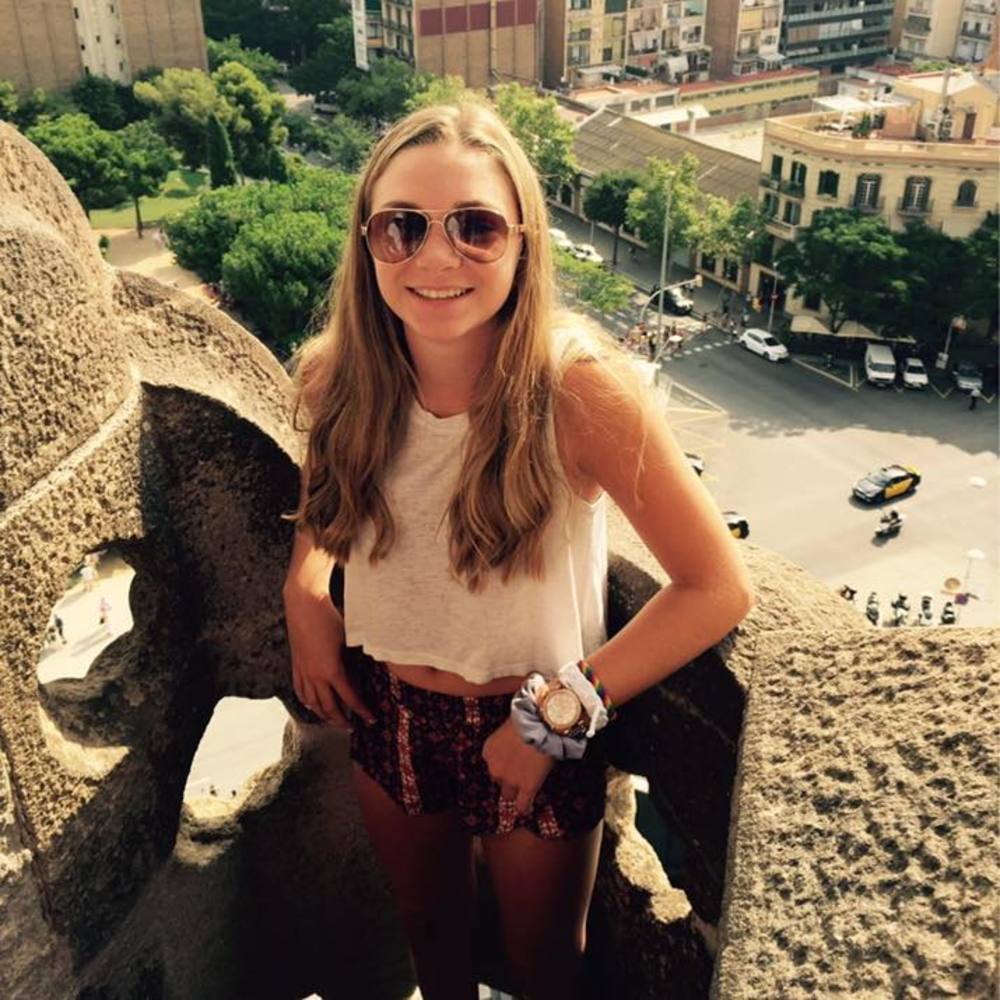 Meet your Posher, Brooke