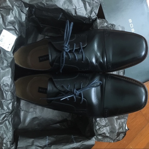 Bostonian narrate cap black leather shoes