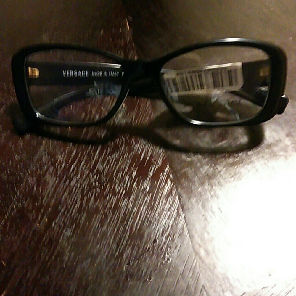 3 name brand frames one are sunglasses