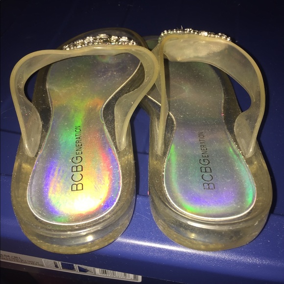 BCBG Flip Flop - Picture 3 of 4