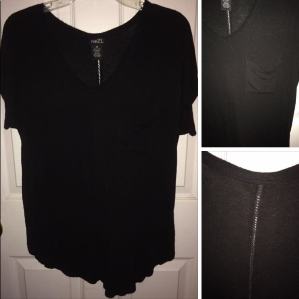 Rue 21 Back Detail Top