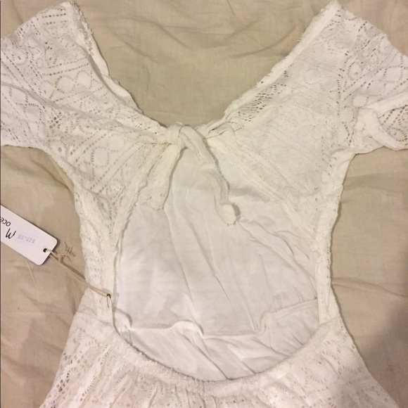 🆑FINAL PRICE‼️ White lace dress with open back and short sleeves - Picture 5 of 6