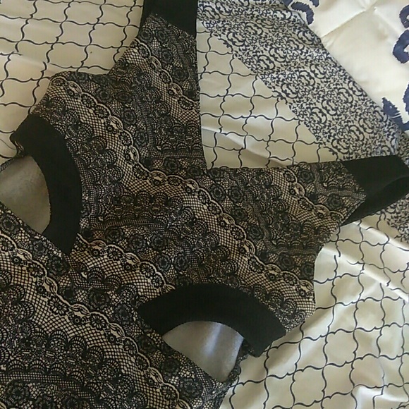 Dress - Picture 2 of 2