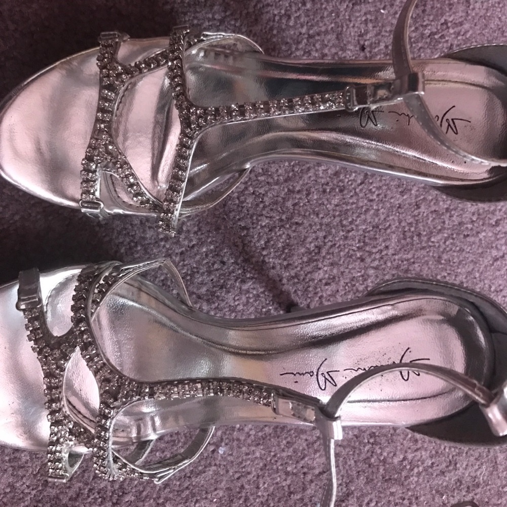 Marichi Mani Silver Studded Heels