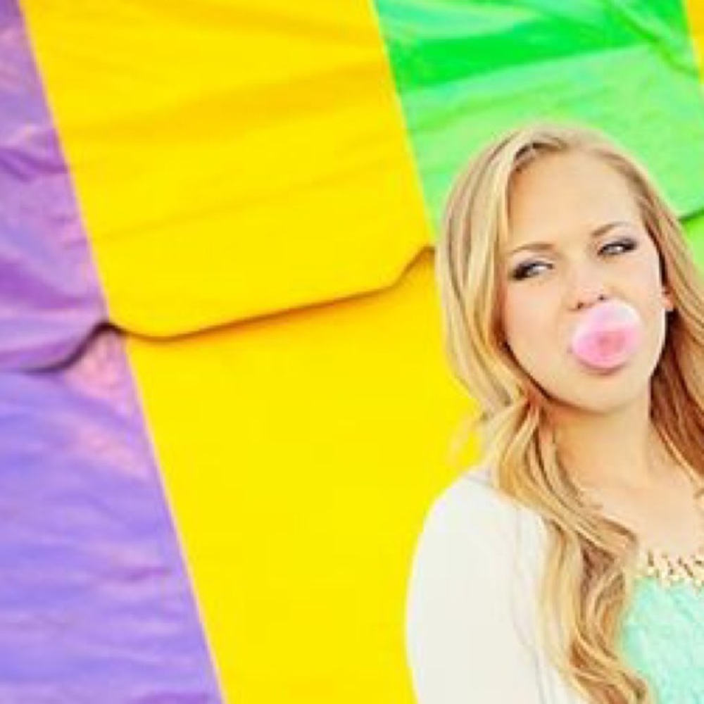 Meet your Posher, Megan