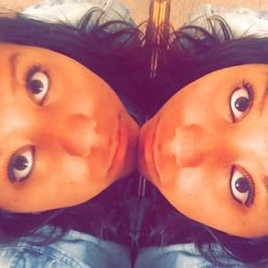 Meet your Posher, Cassandra