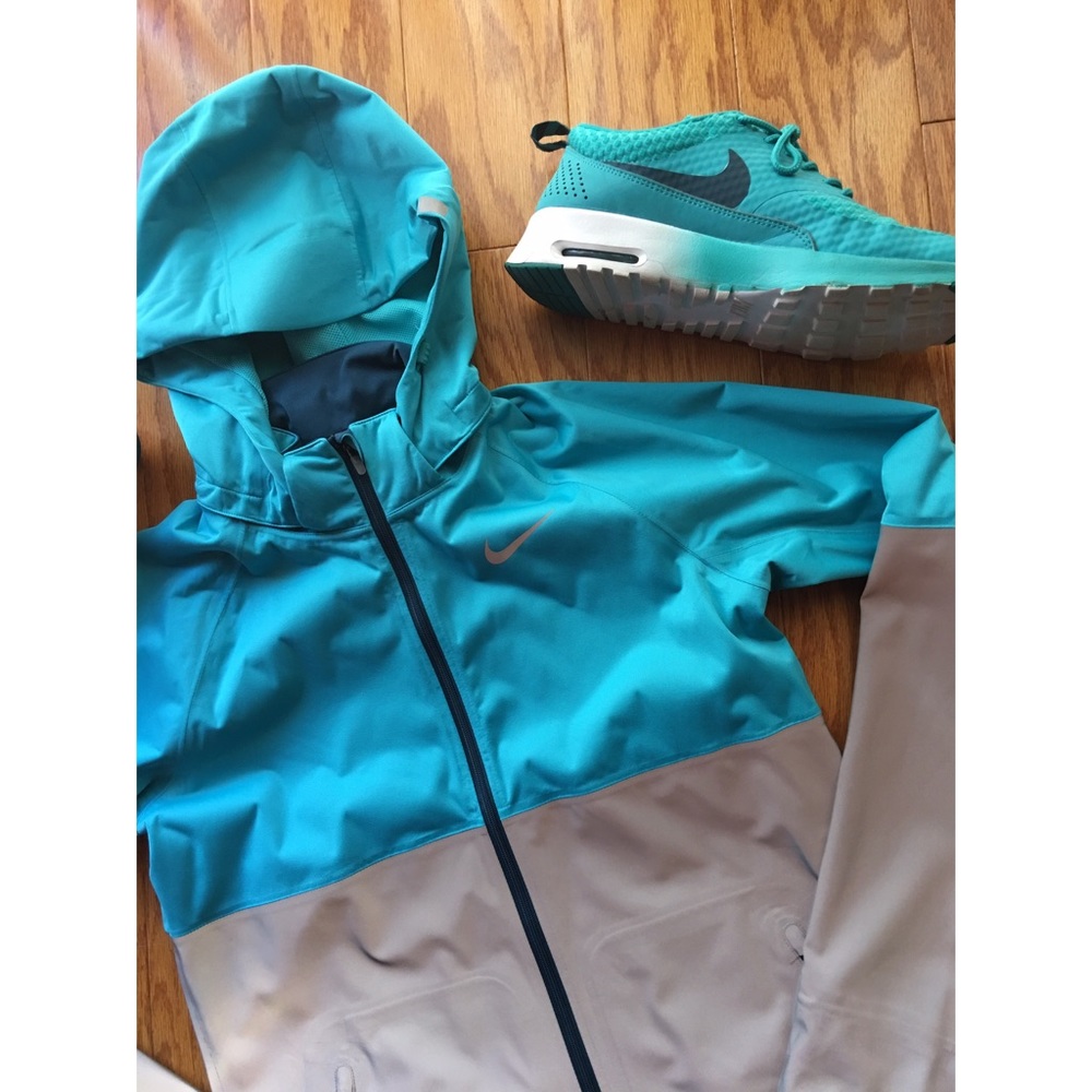 Nike Shieldrunner Flash Reflective Jacket - image 5