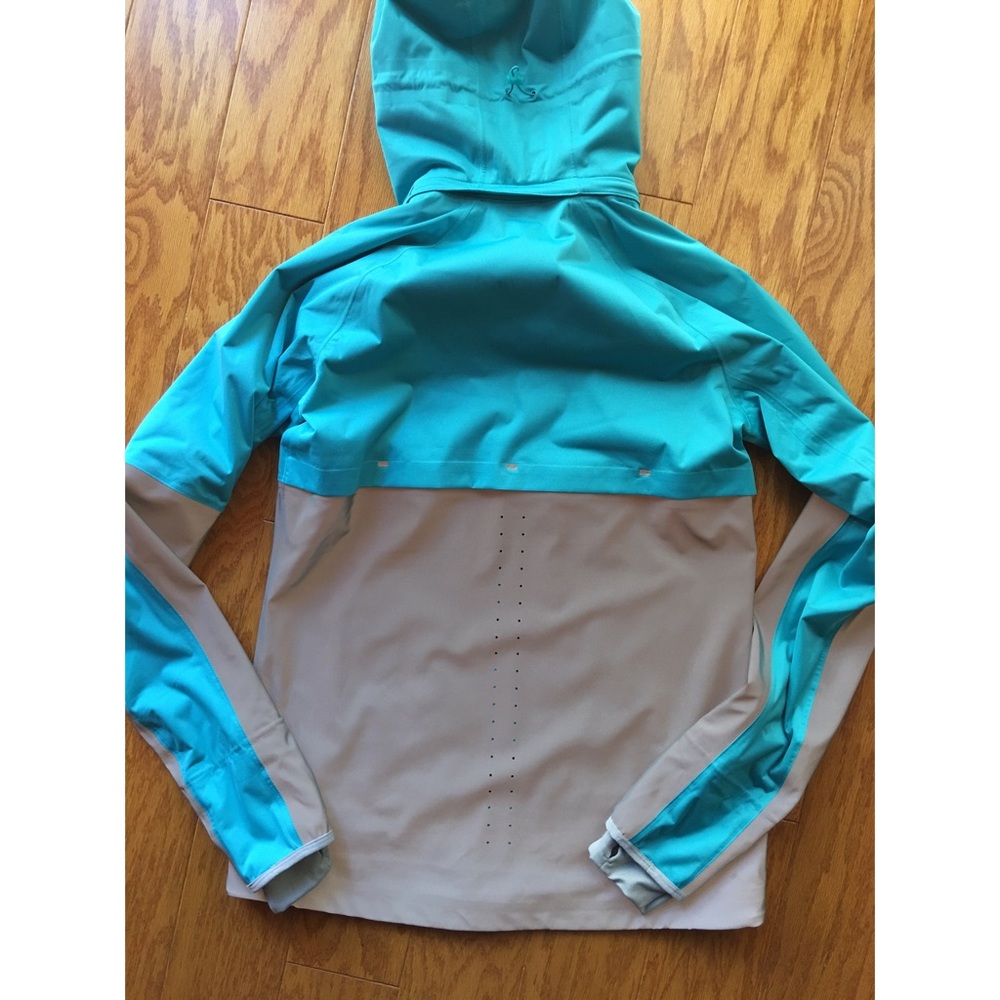 Nike Shieldrunner Flash Reflective Jacket - image 6