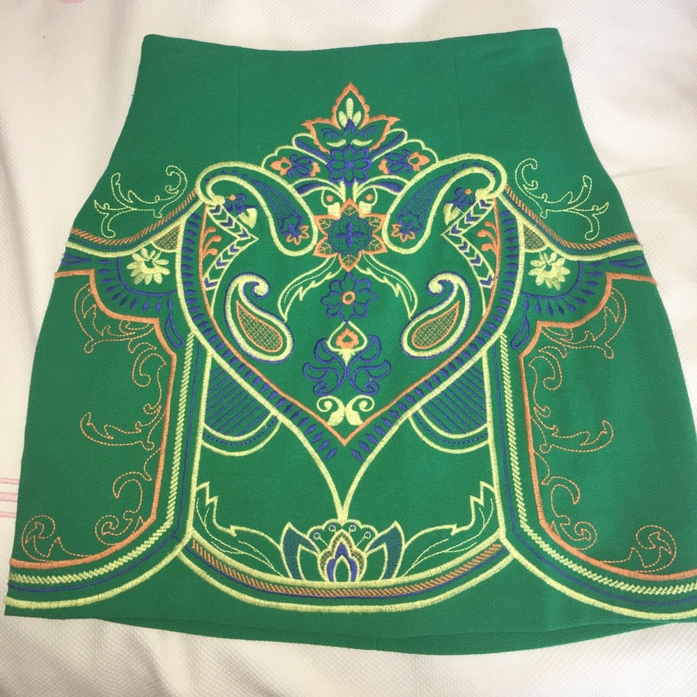 green detailed high wasted skirt