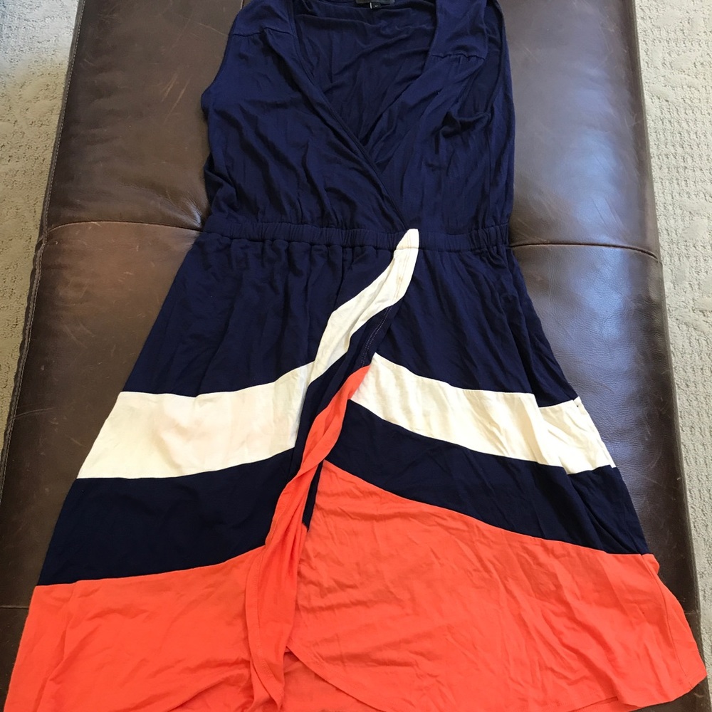 Orange and blue dress that is semi casual.