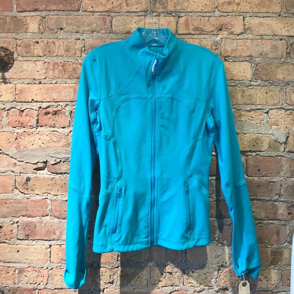 lululemon athletica Tops - Lululemon bright blue zip up size 8 (56176