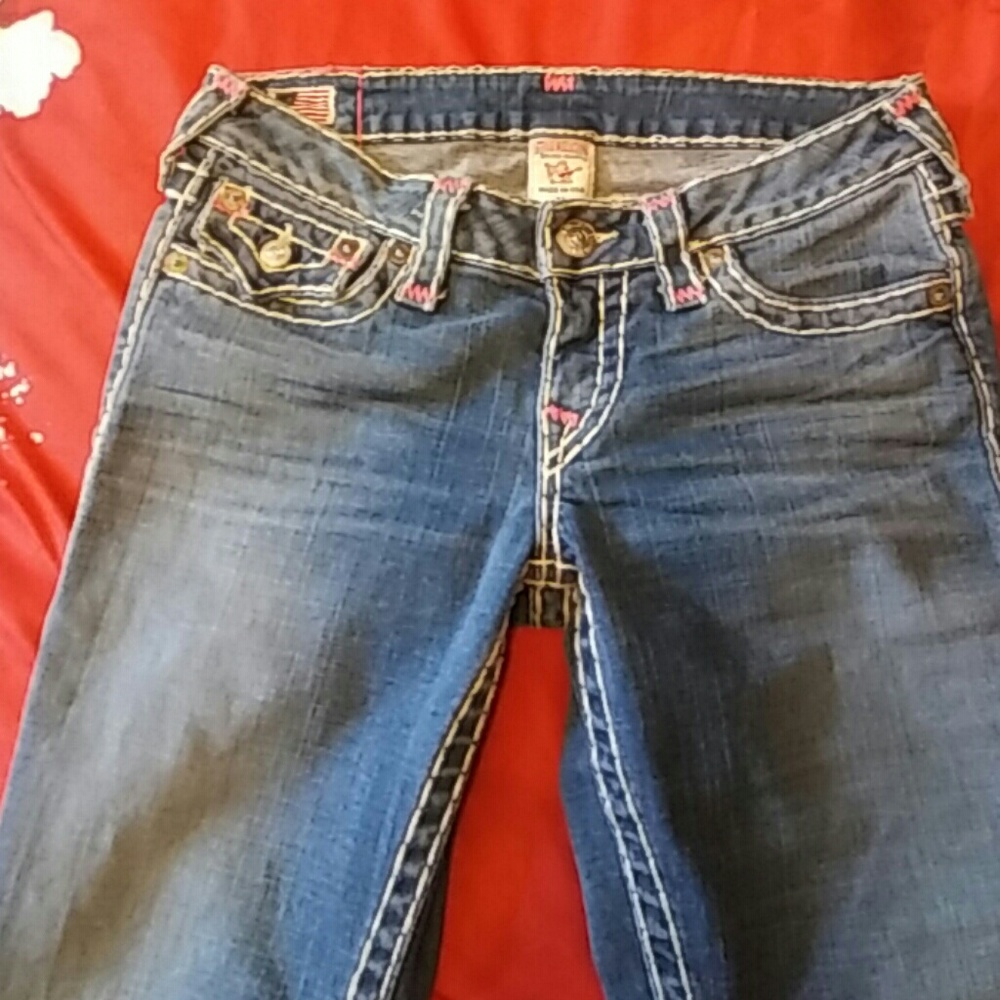 Too small - Picture 2 of 2