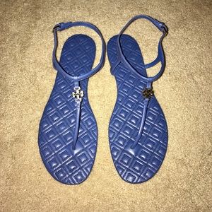 Tory Butch Blue Sandals Size 9 Gold Logo