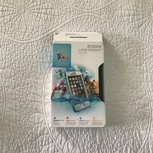 Lifeproof Nüüd iPhone case