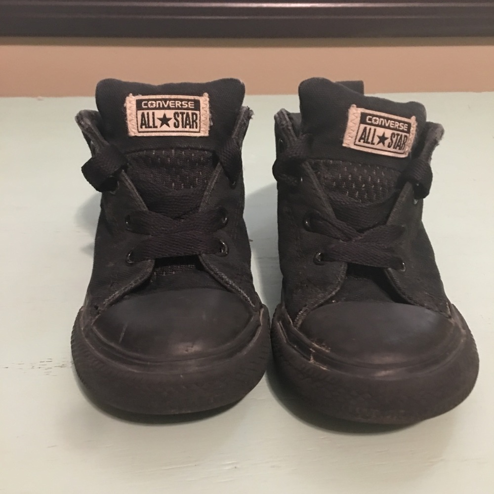 Converse - Toddler 8 - Black - EUC